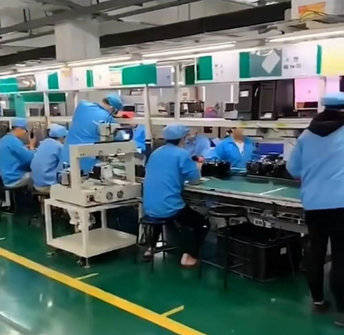 深圳工廠招工困局 老板喊話中介嚴把入口關(guān)，基礎(chǔ)軟件服務(wù)背后的用工隱憂
